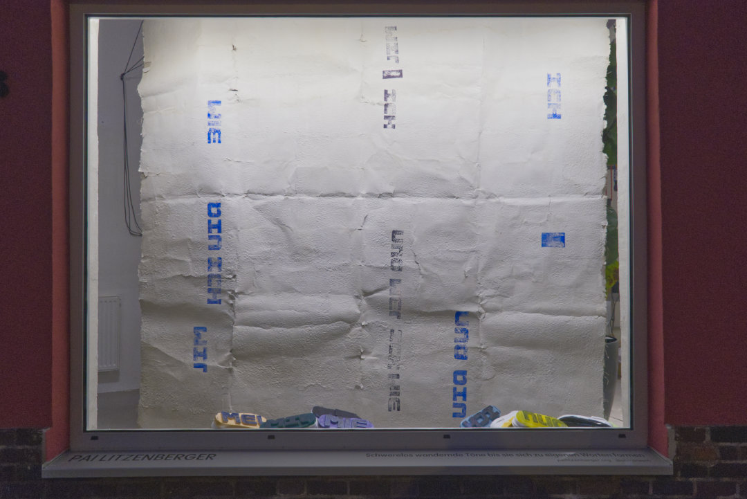 Schwerelos Installation-copyright Pai Litzenberger