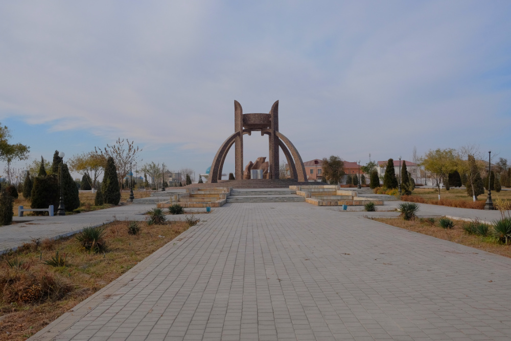 Avesta Monument from the amphitheater copyright Pai Litzenberger