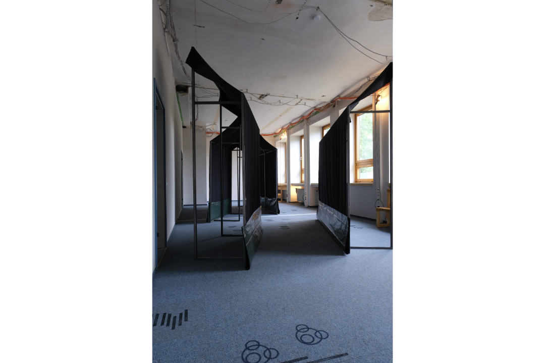 object permanence/ no fantasy required copyright Pai Litzenberger