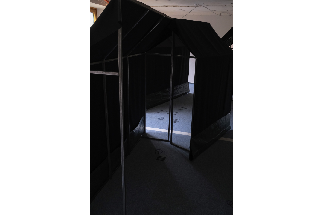 object permanence/ no fantasy required copyright Pai Litzenberger